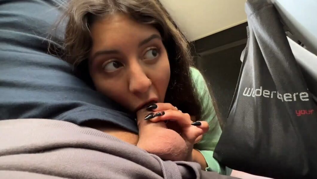 The Russian woman Katty West sees an erect penis inside the bus and wants to suck it.
